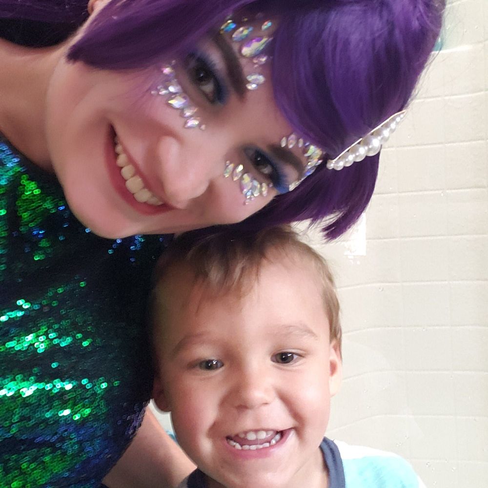 Meet your Posher, Megan